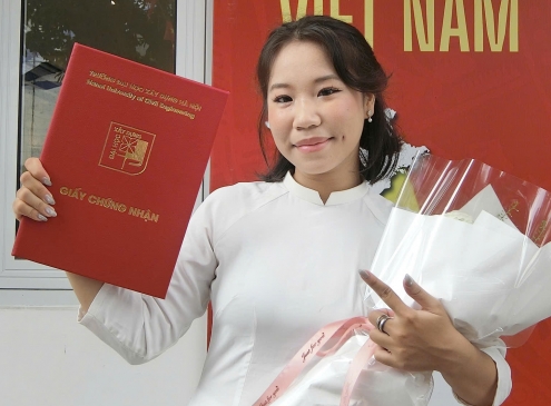 [GƯƠNG MẶT ỨNG VIÊN CSC AWARD 2025] TRẦN ĐẶNG KHÁNH LY